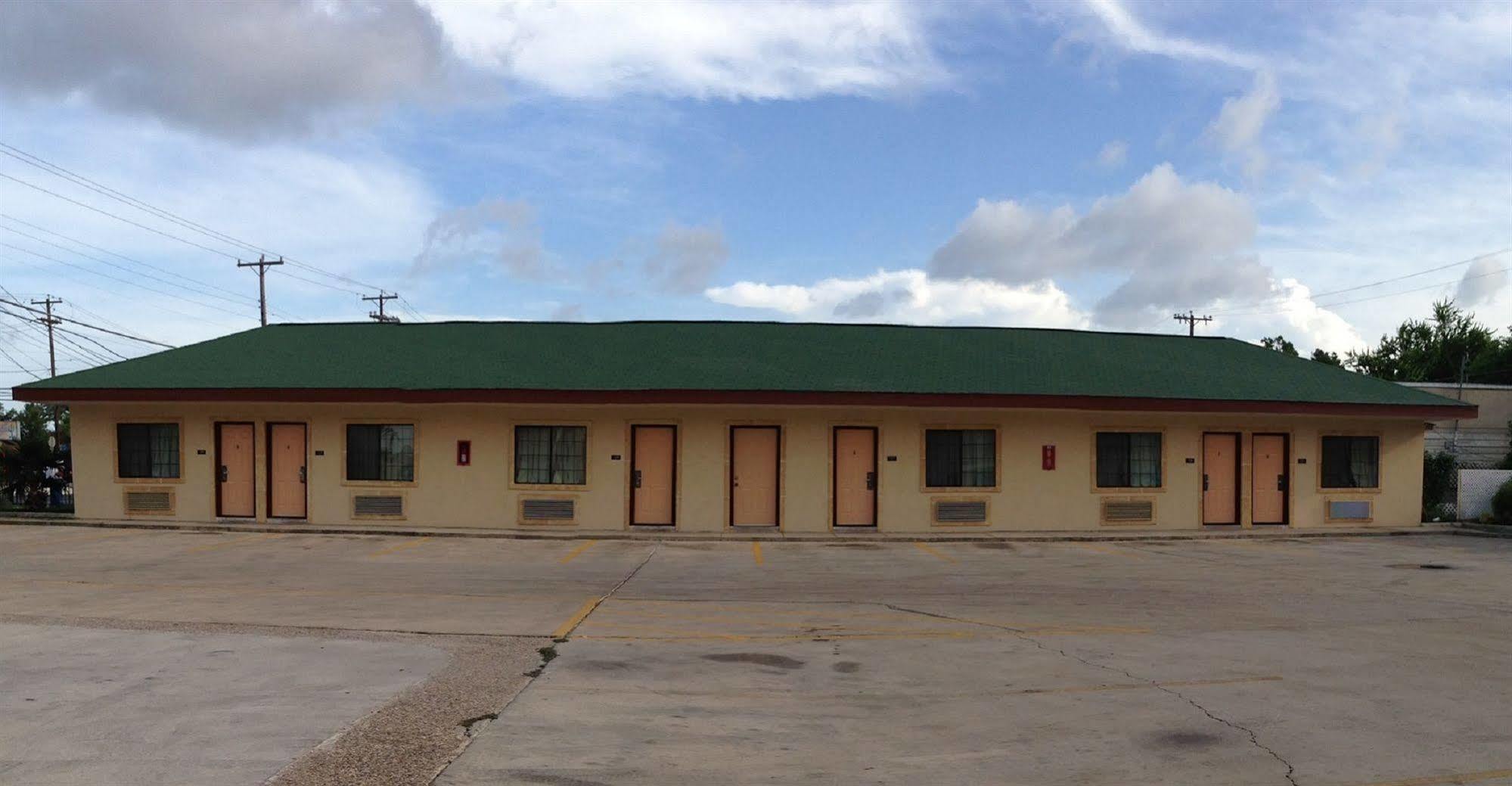 Pinn Road Inn And Suites Lackland Afb And Seaworld San Antonio Kültér fotó