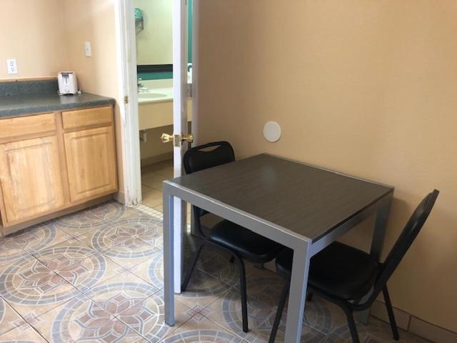 Pinn Road Inn And Suites Lackland Afb And Seaworld San Antonio Kültér fotó